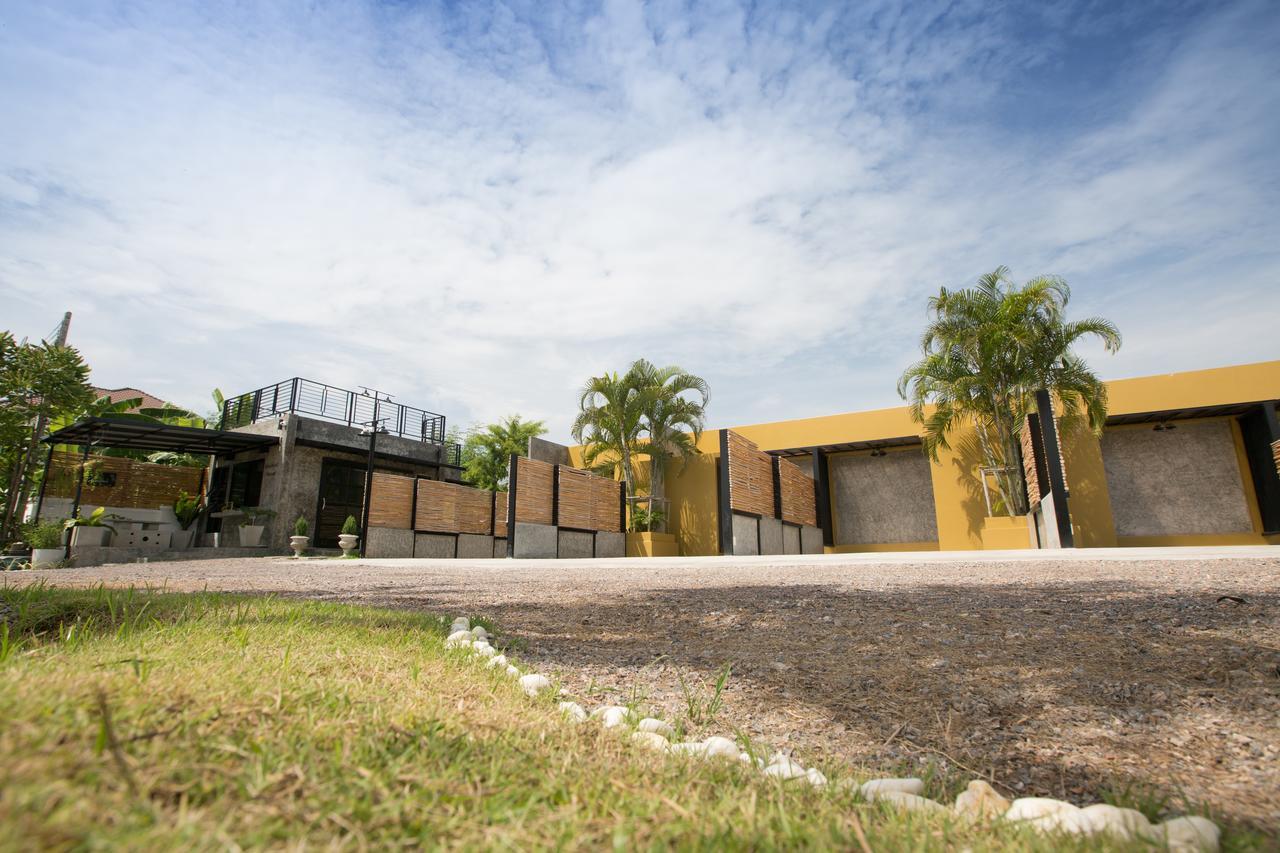 Pimchanok Resort Phetchaburi Ngoại thất bức ảnh